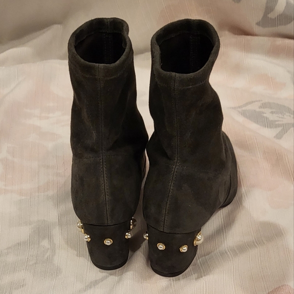 Stuart Weitzman Siggy 60 Pearl Suede booties - Picture 2 of 5